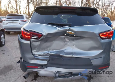 2025 Chevrolet Blazer Awd 2Lt из США, поврежденный, VIN 3GNKBHR43SS232036